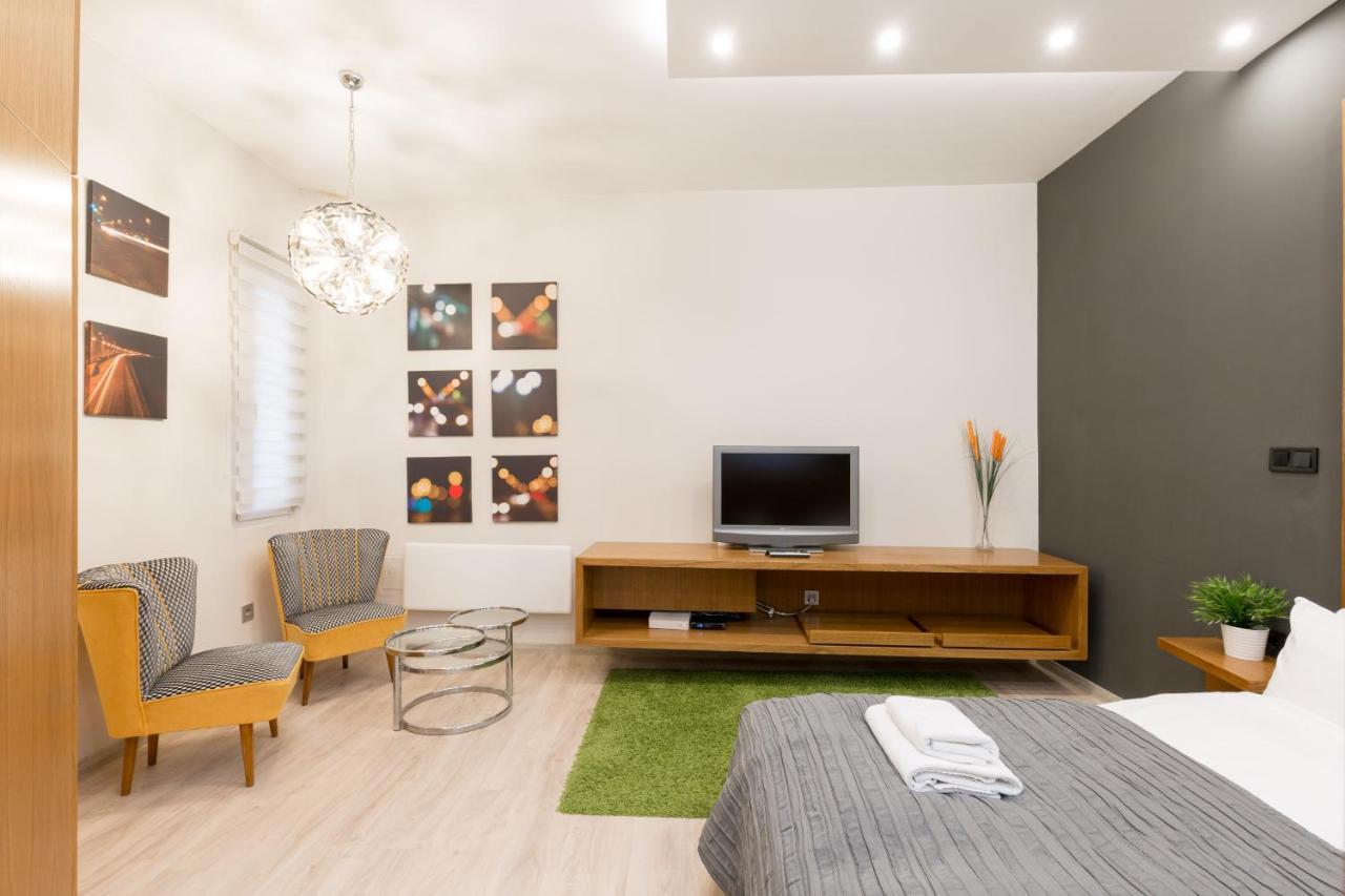 Retro Budapest Dream Suite Near The Danube Экстерьер фото